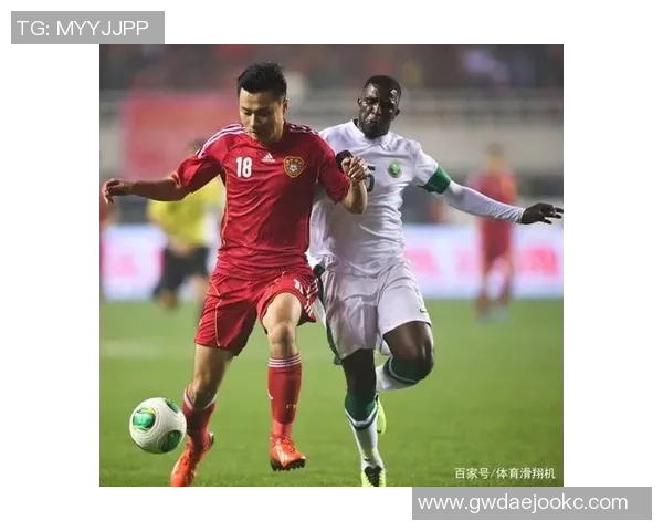 早年退役足球球星的转型之路与人生新篇章探析