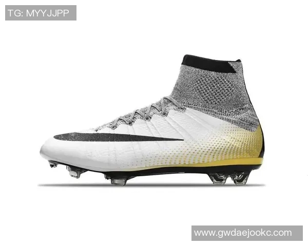 现役顶级球星专属足球鞋盘点与推荐